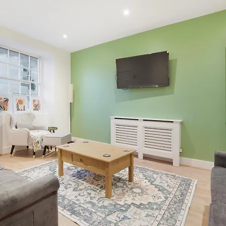 펜션 New! 3br In Salvin